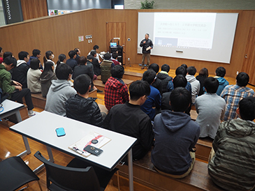 ニュース&トピックス　大学院へ行こう！工学部大学院交流会開催