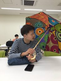 「エシカル消費を根付かせるラボ」が、エシカル商品を考案し、サンプルを制作