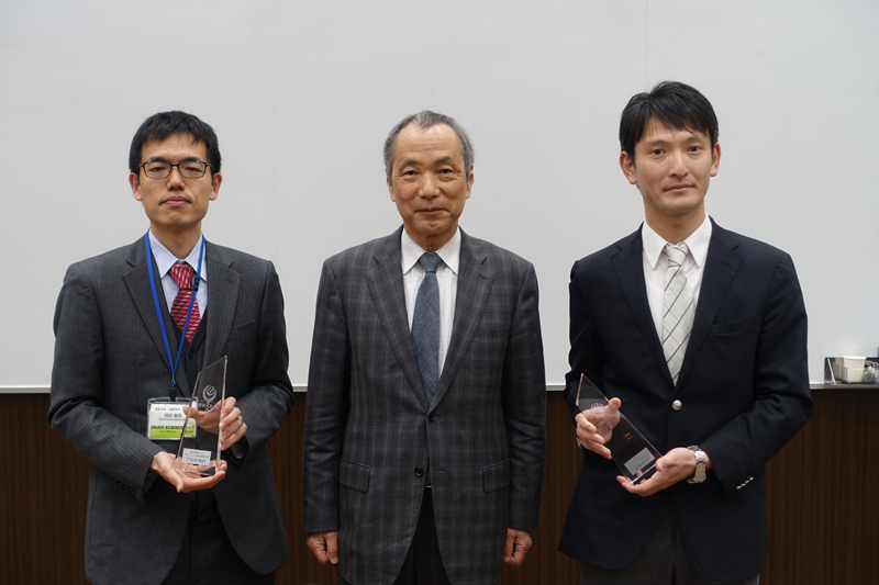最優秀賞に岩井先生・学長特別賞に向田先生! <プロジェクト研究推進事業>