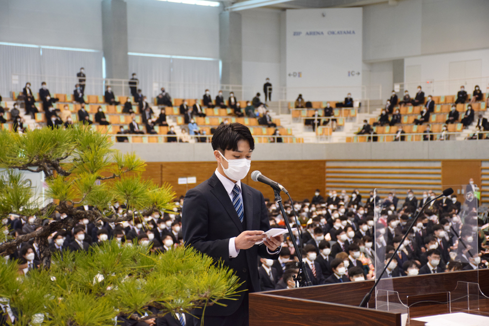 岡山・今治両キャンパスで学位記授与式/獣医保健看護学科の1期生巣立つ