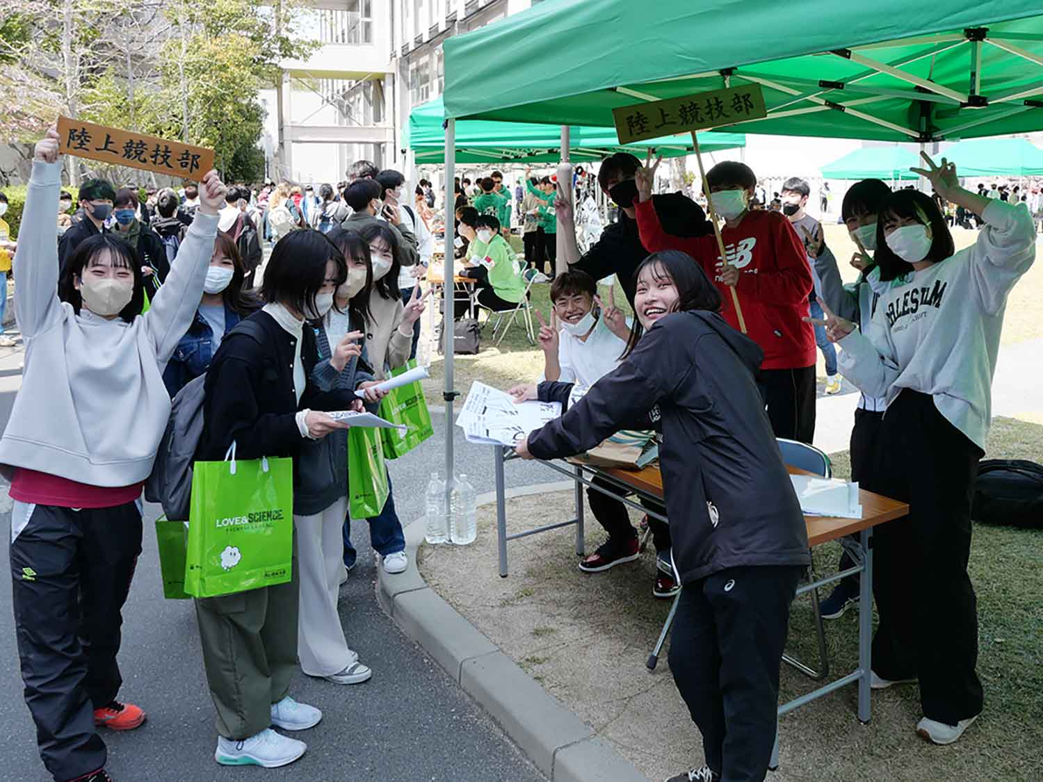 キャンパスににぎわい戻る！