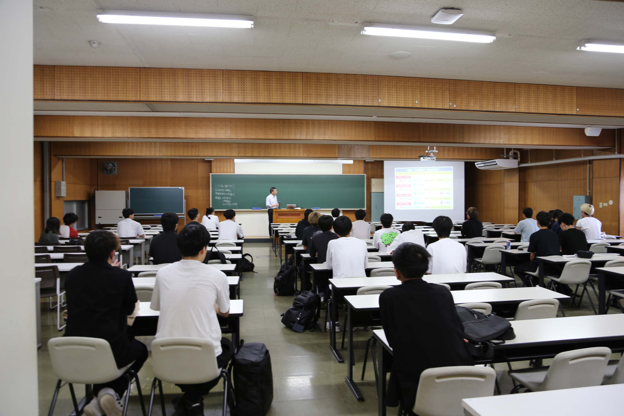 2026年度 教育・進路懇談会および秋学期オリエンテーションの実施
