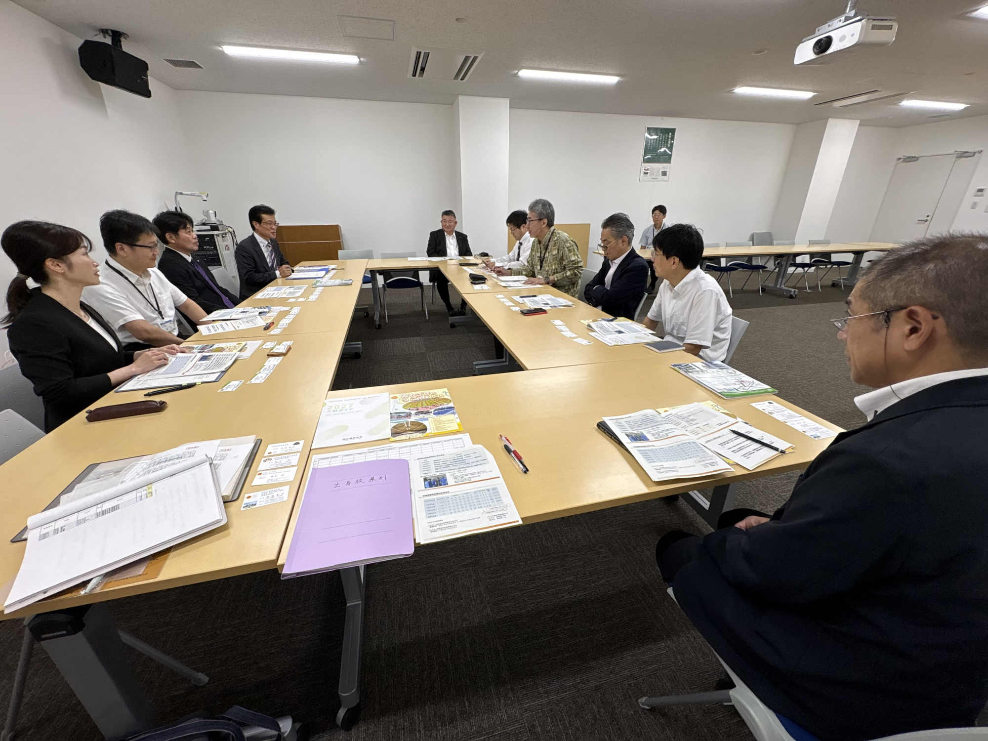 宮崎県農政水産部・福祉保健部職員が今治キャンパスを訪問（今治キャンパス）