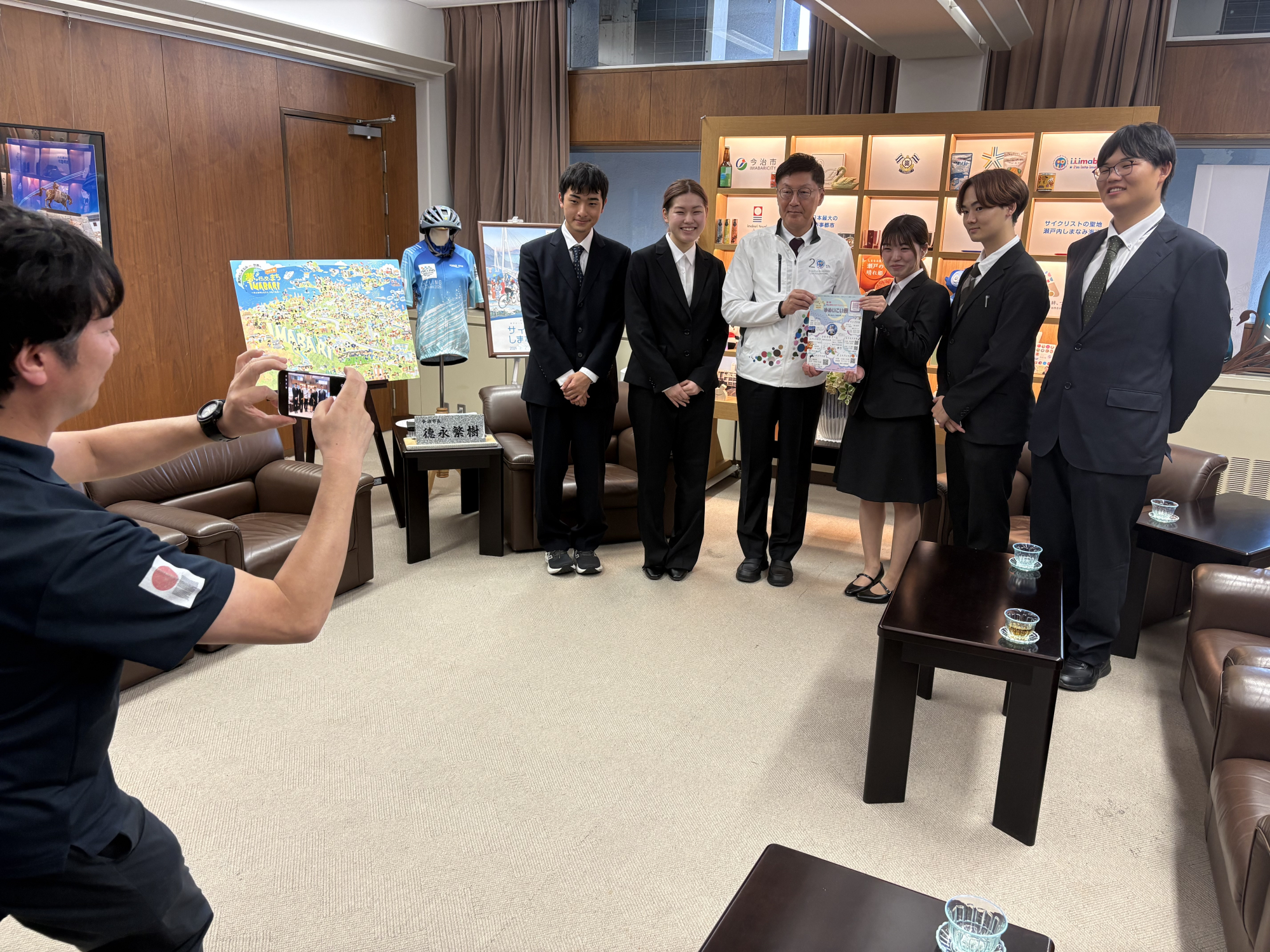 第7回ゆめいこい祭（大学祭）実行委員が今治市・今治市教育委員会へ表敬訪問（今治キャンパス）