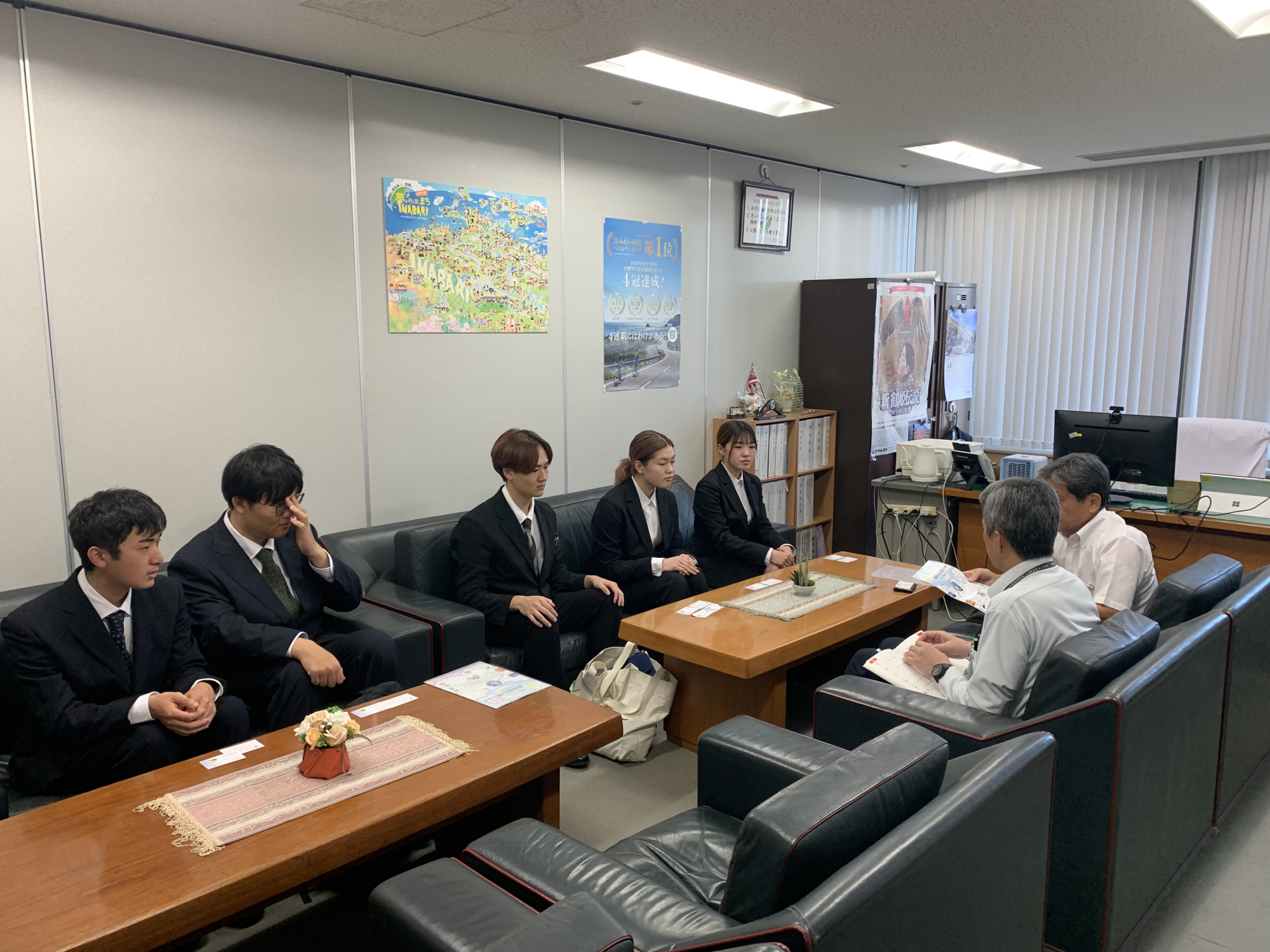 第7回ゆめいこい祭（大学祭）実行委員が今治市・今治市教育委員会へ表敬訪問（今治キャンパス）