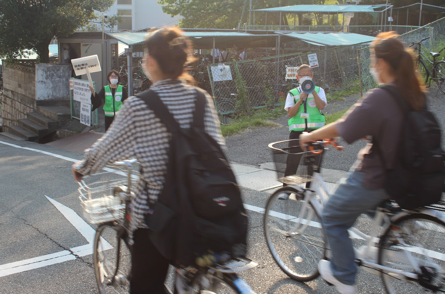 新学期スタートに合わせて自転車マナー指導始まる