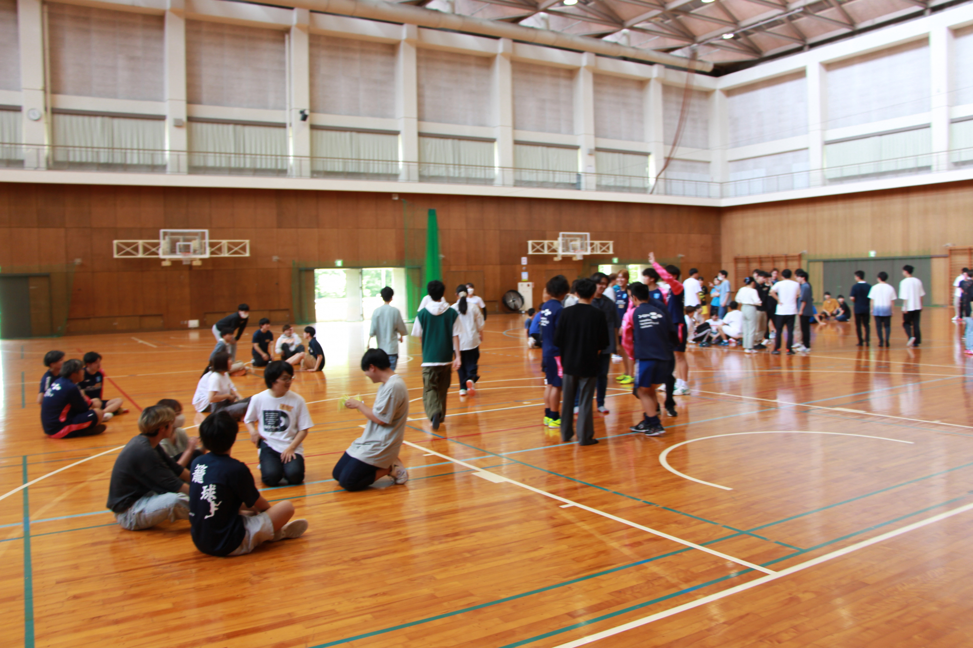 ​新入生を歓迎/学友会体育局