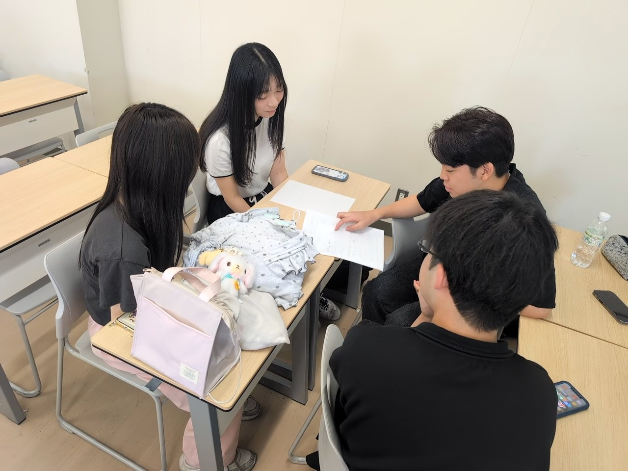 探究ゼミⅡ（2年生）の授業風景を紹介します！