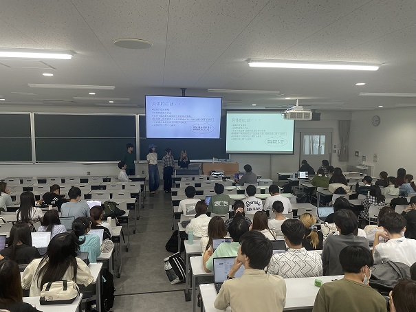 獣医学部1年生による「動物関連キャリア概論報告会」を開催（今治キャンパス）