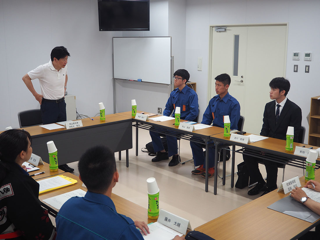 消防団に若い力・女性の力を! 知事トークに理大生も参加して提言