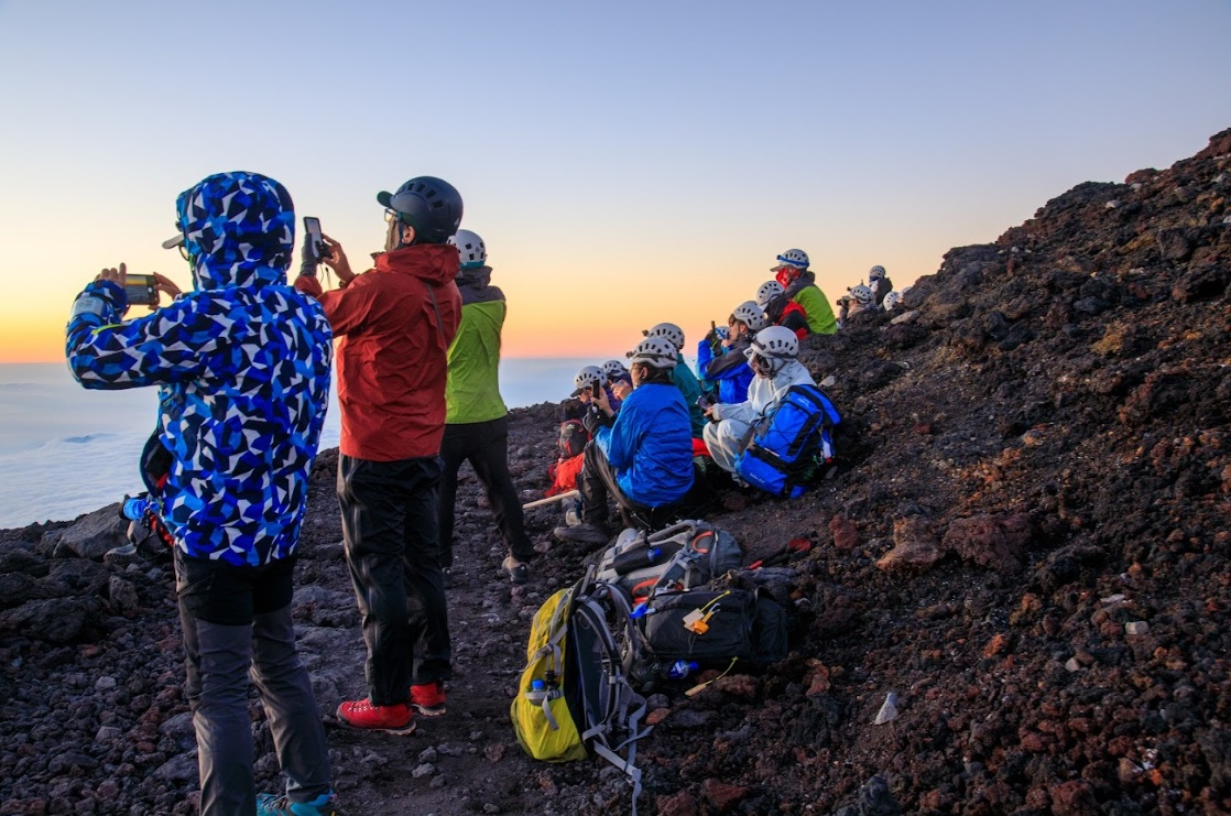 39人が富士登山の体験を報告 ――富士山の魅力を読みとく基盤教育