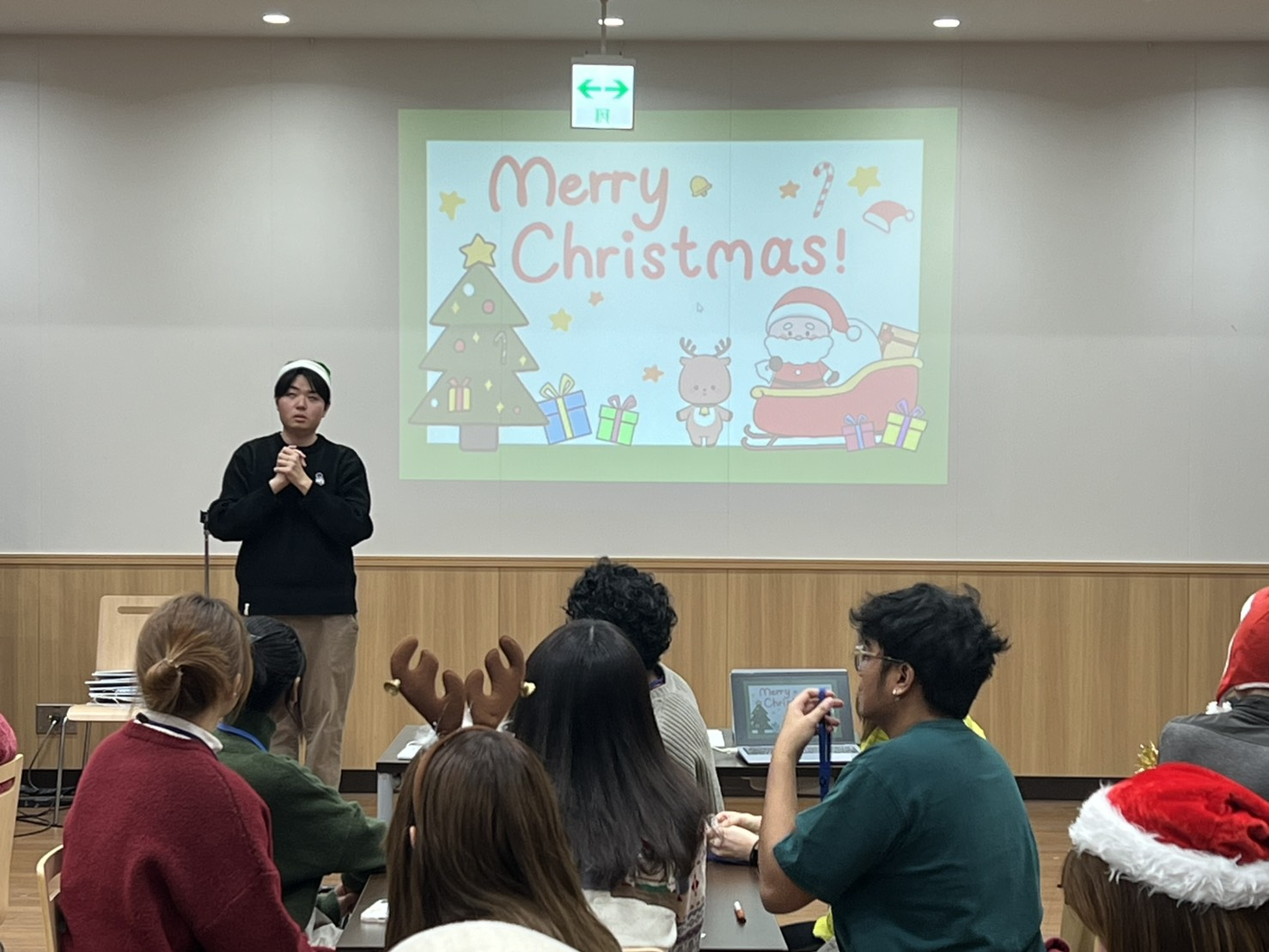 GLOBOLA Holds Christmas Party