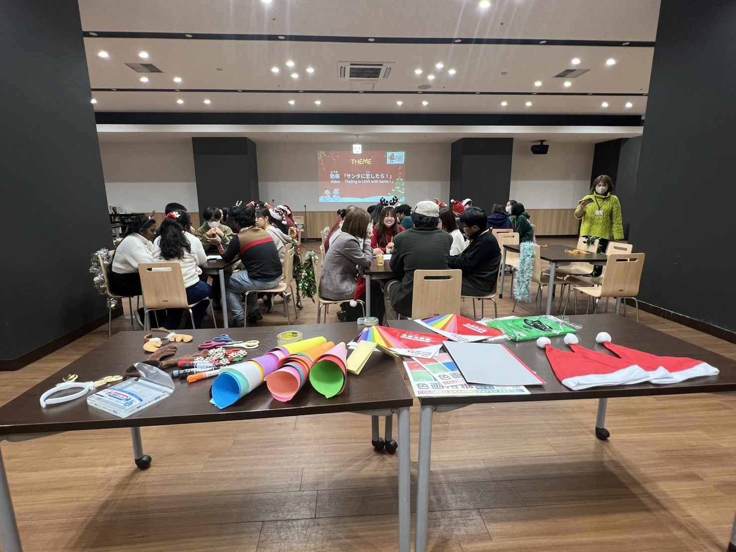 GLOBOLA Holds Christmas Party