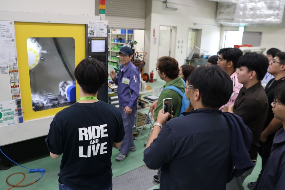 Okayama University of Science and Mapúa University Students Deepen Friendship Through Robot Contest